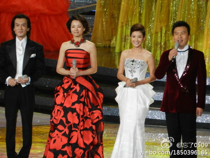 http://www.newswatch247.com/pics/star/pic/e52a/f4ac3a480abb798fc384bd26f4b1.jpg