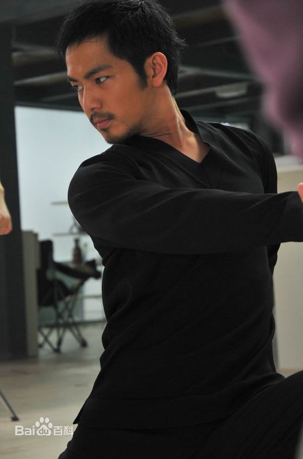 http://www.newswatch247.com/pics/star/pic/e598138fd2d512e9903b0d35bdd3f534.jpg