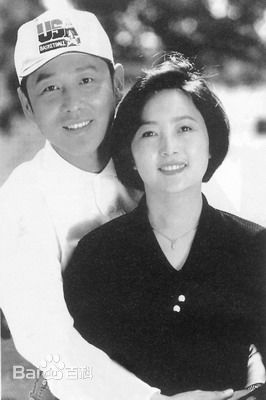 http://www.newswatch247.com/pics/star/pic/e5d590ed0193143e892bbaadb2361b25.jpg