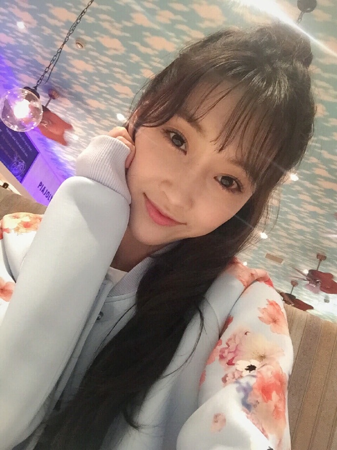 http://www.newswatch247.com/pics/star/pic/e5e771d72c7f6f8b5180a74bd43e0899.jpg