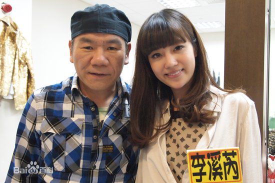http://www.newswatch247.com/pics/star/pic/e6876dcbc89daf49cfa99add9c2a673c.jpg