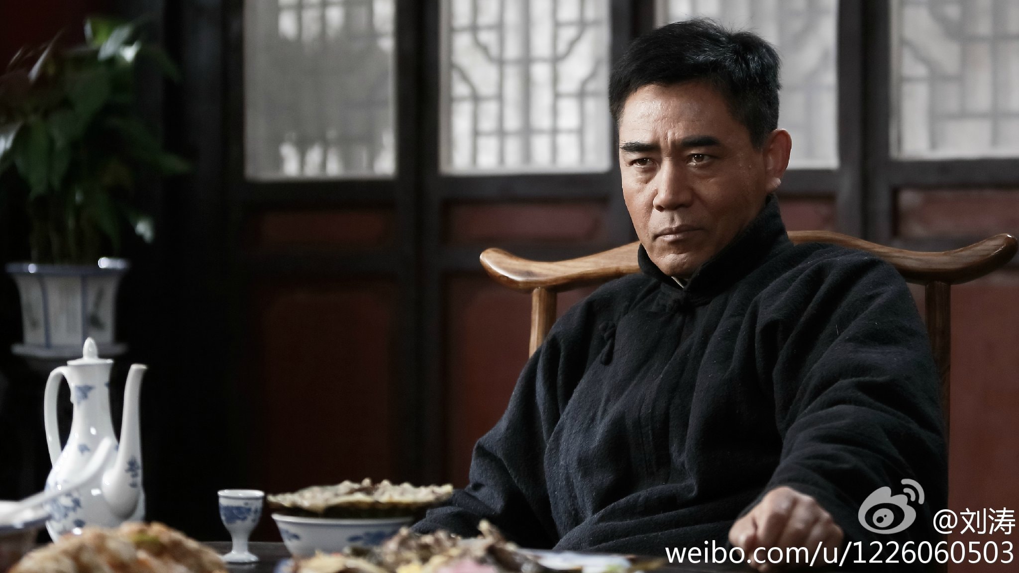 http://www.newswatch247.com/pics/star/pic/e707238303ec11d8be7f96097ef6527b.jpg