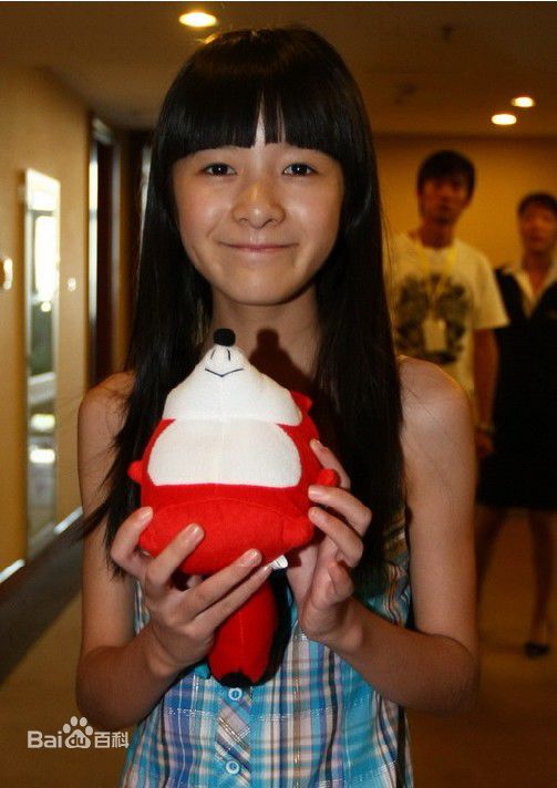 http://www.newswatch247.com/pics/star/pic/e71f9aebec584db8fbb0070a150b9537.jpg