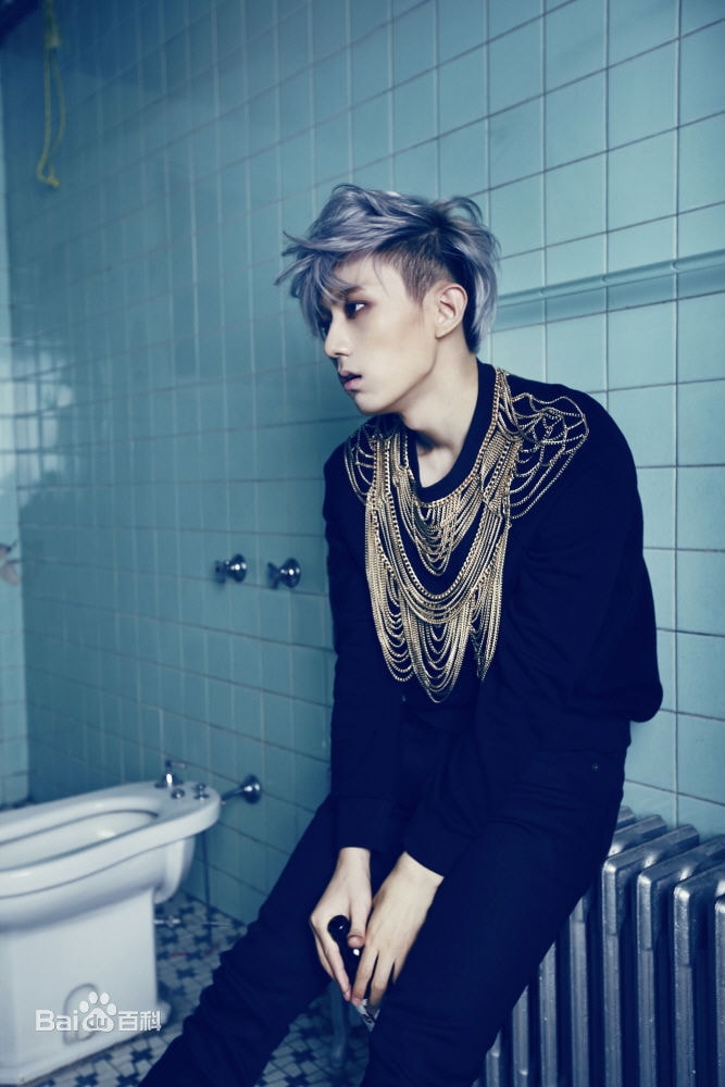 http://www.newswatch247.com/pics/star/pic/e7263a53d59d62552bb65443894fabe5.jpg