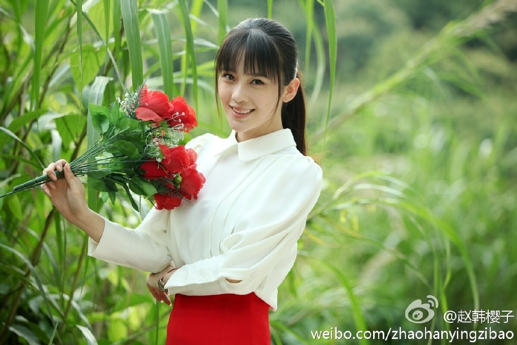 http://www.newswatch247.com/pics/star/pic/e76863464ad7a2c978a19b1d187c91ea.jpg