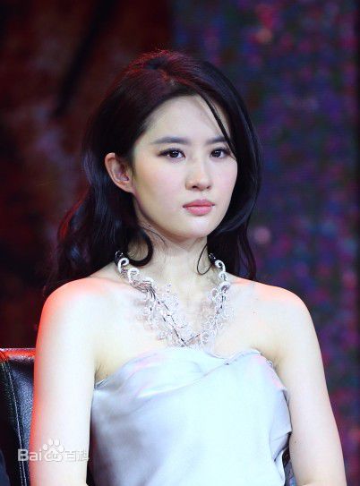 http://www.newswatch247.com/pics/star/pic/e81bb51f1e71a469383d52e05688ae2f.jpg