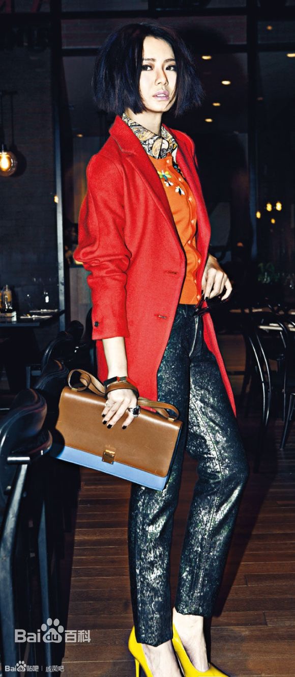 http://www.newswatch247.com/pics/star/pic/e82565605749001fdd11aa9be3ebeea4.jpg