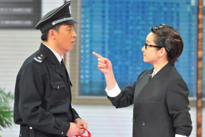 http://www.newswatch247.com/pics/star/pic/e890f8be2deb99cc4c3aa0016e8dc4cd.jpg