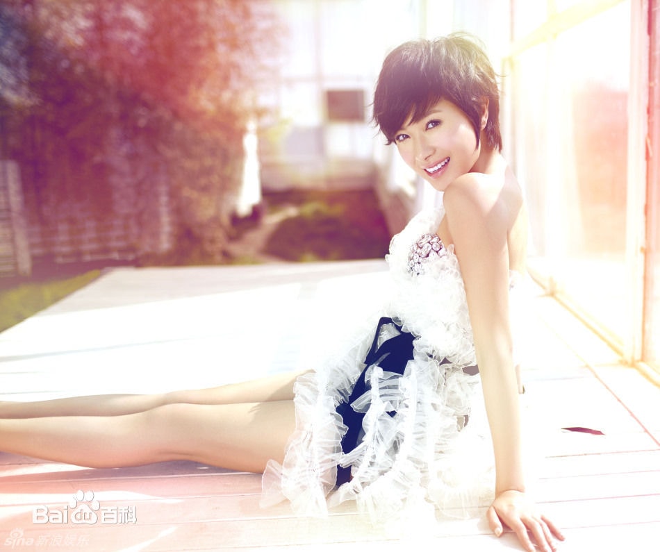 http://www.newswatch247.com/pics/star/pic/e8c3d9348d3a00f3691dbf3ae0e1da17.jpg