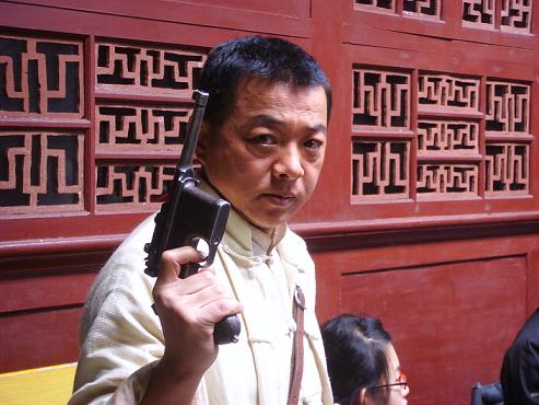 http://www.newswatch247.com/pics/star/pic/e97b2428e15dc5d5b76d8832945f77f4.jpg