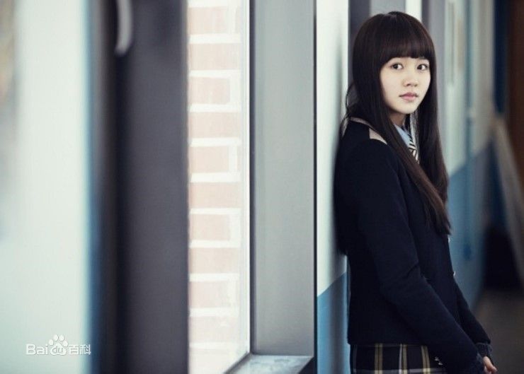 http://www.newswatch247.com/pics/star/pic/e9acc5492bcace12931a368c95fa05ac.jpg