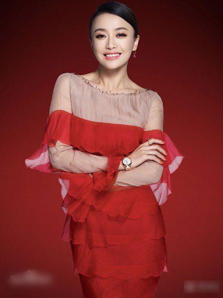 http://www.newswatch247.com/pics/star/pic/ead46c1a9c7a7754cafd1df5873b48c3.jpg