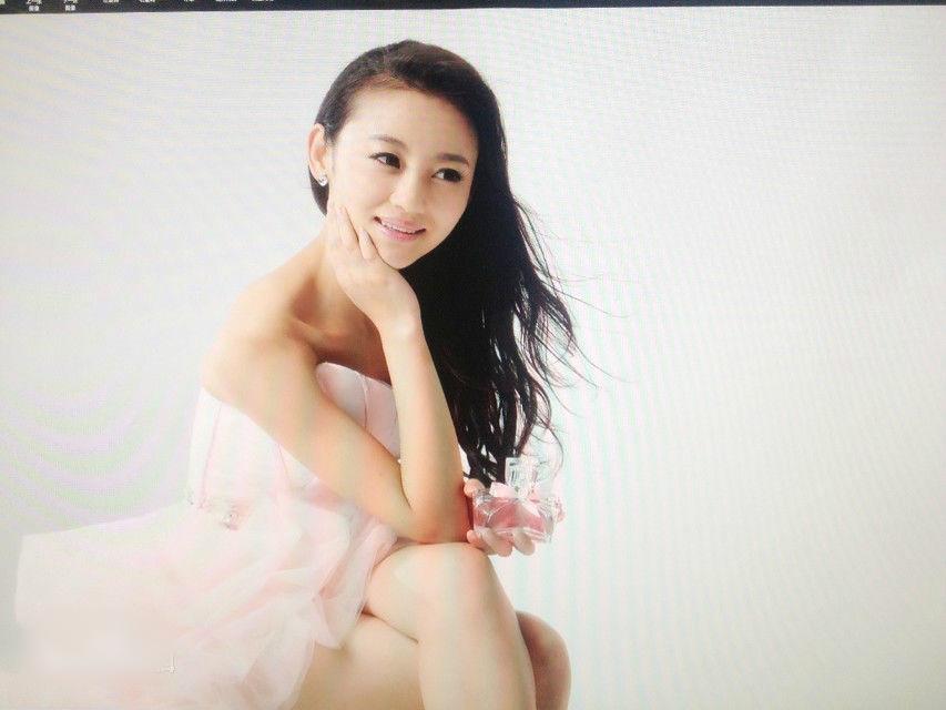 http://www.newswatch247.com/pics/star/pic/ebb62ebadd255bdcde7e4df0107b5d60.jpg