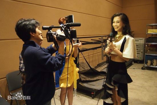 http://www.newswatch247.com/pics/star/pic/ec2286f07c909911b98200812eb414c7.jpg