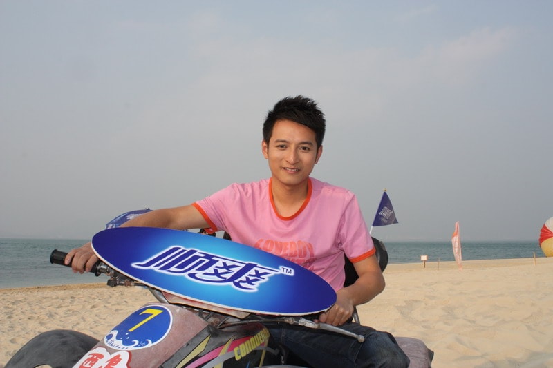 http://www.newswatch247.com/pics/star/pic/ecaf539dd00482659a654ad5ea861645.jpg