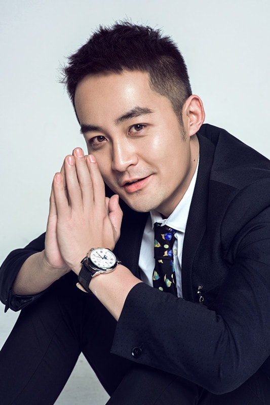 http://www.newswatch247.com/pics/star/pic/ed31225e570efa30d1497e72687e46b2.jpg