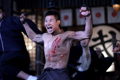 http://www.newswatch247.com/pics/star/pic/ee9b65ee25370bb3b41612bbc320a49f.jpg