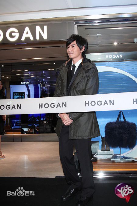http://www.newswatch247.com/pics/star/pic/ef1cad7b73b01ee16bf335d61ab5c916.jpg