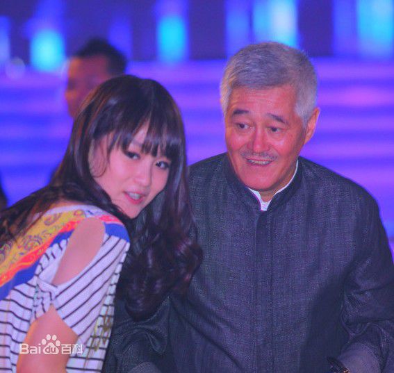 http://www.newswatch247.com/pics/star/pic/f065961bb7a0e01d5c4d4fb6c52a0ee0.jpg