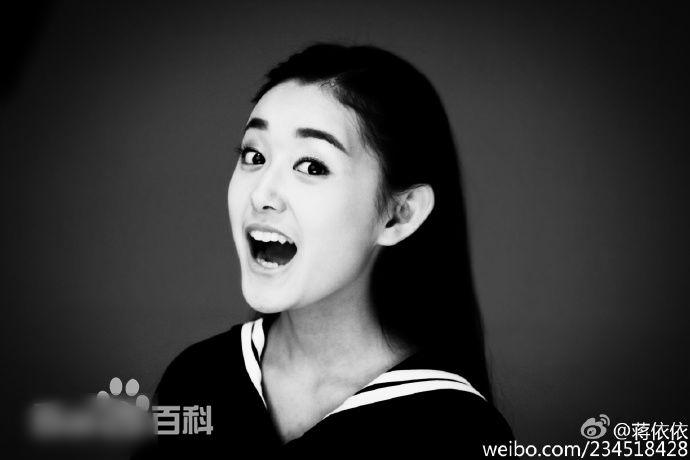 http://www.newswatch247.com/pics/star/pic/f0ad2d05c120e555addc549c502931bd.jpg