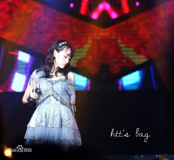 http://www.newswatch247.com/pics/star/pic/f1b995688ad89cd68aa0363c47300c4c.jpg