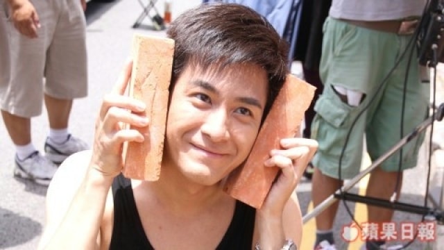 http://www.newswatch247.com/pics/star/pic/f1d99290f01175b7f0f3020ad009083c.jpg