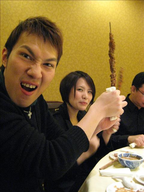 http://www.newswatch247.com/pics/star/pic/f1ea3cbaf97377ef12d3922841d4bffb.jpg