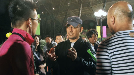http://www.newswatch247.com/pics/star/pic/f47da4015529a79cda3aeb23d7b9b4a1.jpg