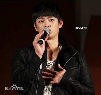 http://www.newswatch247.com/pics/star/pic/f4c120df2eda1335a86cfd58096c3a62.jpg