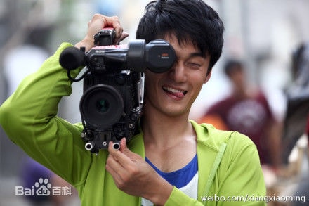 http://www.newswatch247.com/pics/star/pic/f4eb319fef001cd237ecfb5c36a3f953.jpg