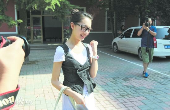http://www.newswatch247.com/pics/star/pic/f57ae039abc193d2eb257ff91c1ad4fc.jpg