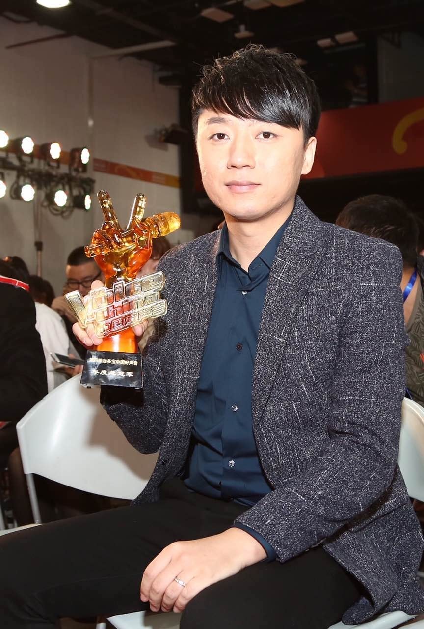 http://www.newswatch247.com/pics/star/pic/f606220712690387e6d6a306c1f1a6c4.jpg