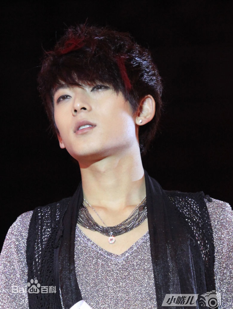 http://www.newswatch247.com/pics/star/pic/f64deb8cee864e72f2af277f750fadea.jpg