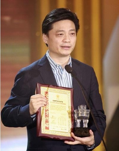 http://www.newswatch247.com/pics/star/pic/f985da7d951fc4d24411dd26810110de.jpg