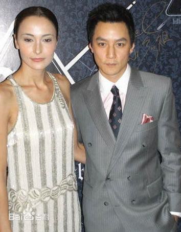 http://www.newswatch247.com/pics/star/pic/fa448138882eab5adc4582eb6cda5f9c.jpg
