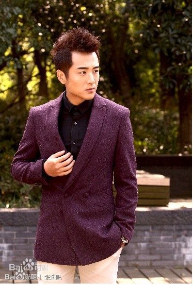 http://www.newswatch247.com/pics/star/pic/fa89bcb1e30bfb70817887e2a2138675.jpg