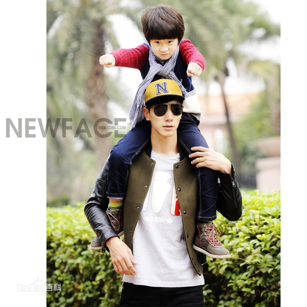 http://www.newswatch247.com/pics/star/pic/fdb5fa4f56f3ca69120b7c6e9ab0d8d1.jpg