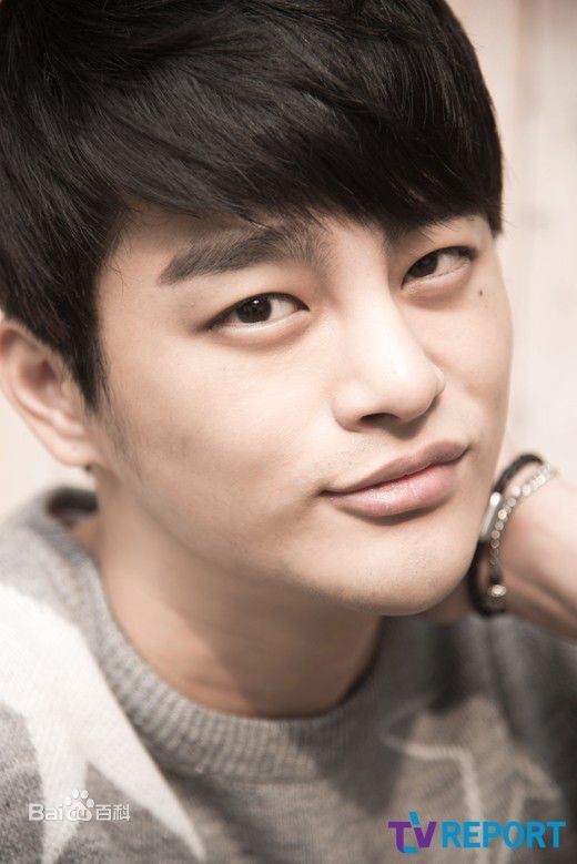 http://www.newswatch247.com/pics/star/pic/ff30d82cb8be68ca0988e9f1efb00584.jpg