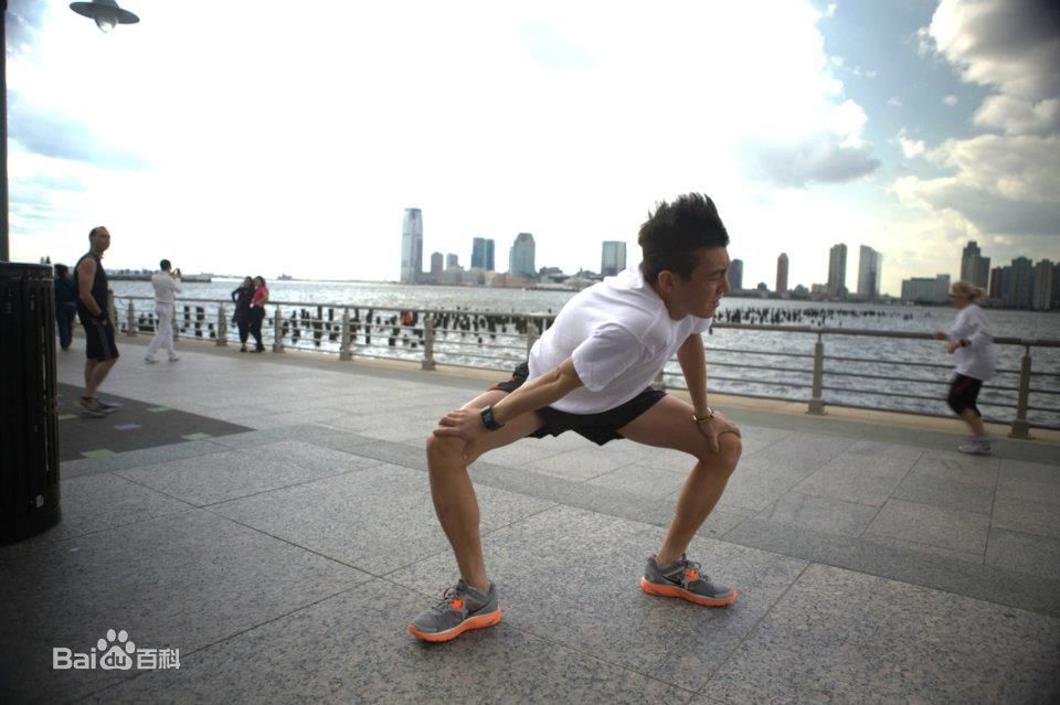 http://www.newswatch247.com/pics/star/pic/ff3d12792277815efdc217af151a133a.jpg