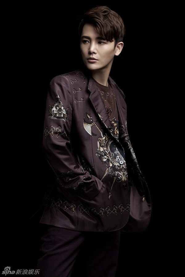 http://www.newswatch247.com/pics/star/pic/ff91fc7e97a44e4a60d77c3e9112db02.jpg